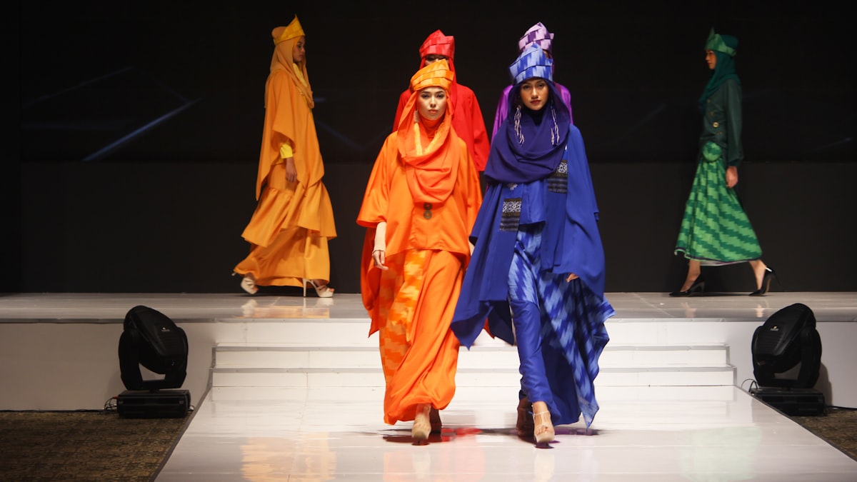 Ilustrasi pameran fesyen dan apparel untuk agenda Bandung September 2026