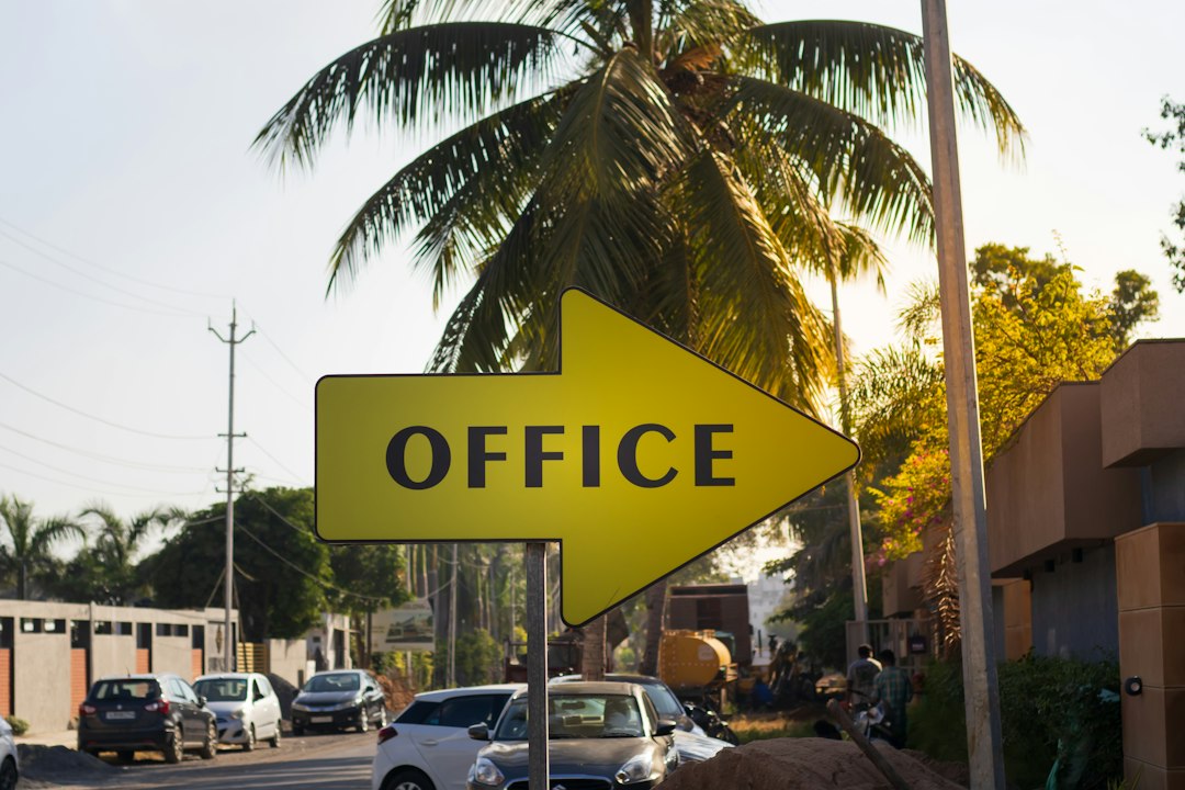 Ilustrasi kantor pelayanan publik. Foto: VD Photography/Unsplash